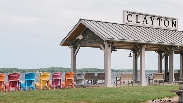 Discover 11 Vibrant and Colorful Destinations in New York State