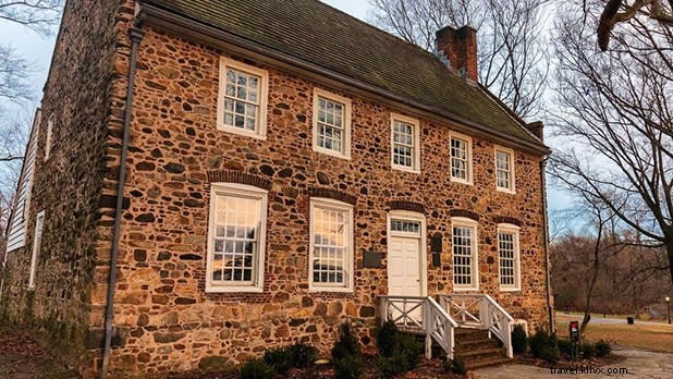 Top 11 Easy Winter Walks in New York State: Scenic Trails for All Levels