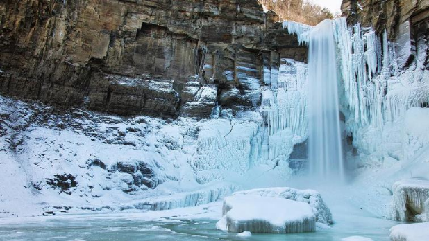 Discover the Best Outdoor Winter Activities in New York State for All Ages