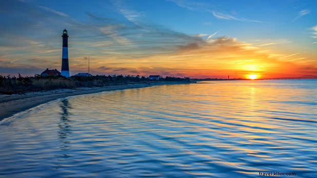 11 Stunning New York Winter Scenes Perfect for Video Conference Backgrounds