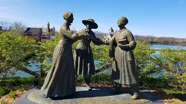 Top DIY Field Trips for Kids in New York State: Explore Nature, History & More