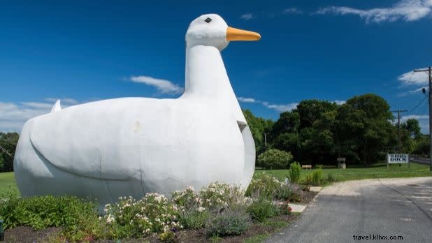 Discover 11 Must-See Roadside Attractions in New York State