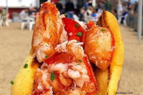 Ultimate Homemade Long Island Lobster Rolls: Easy Authentic Recipe