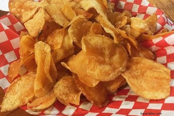 Crispy Homemade Potato Chips: Easy Step-by-Step Recipe