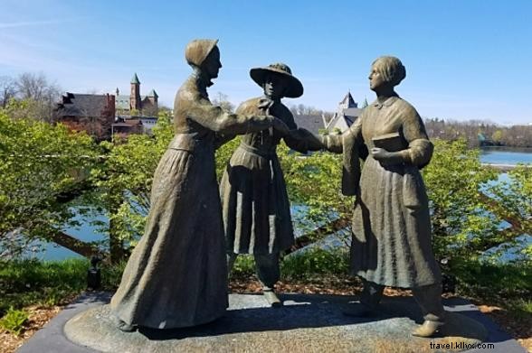 48 Hours in Seneca Falls, NY: Birthplace of the Women s Rights Movement