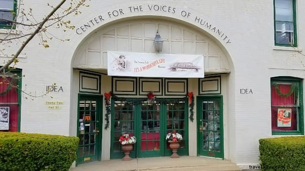 48 Hours in Seneca Falls, NY: Birthplace of the Women s Rights Movement