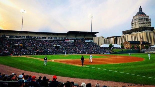 Best Places to Watch Baseball in New York State: Yankee Stadium & Beyond