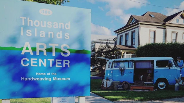 Discover New York s Top 10 Museums and Theaters: Iconic Cultural Experiences