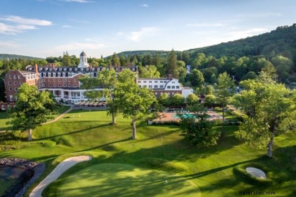 Discover 10 Exceptional All-In-One Resorts in New York State