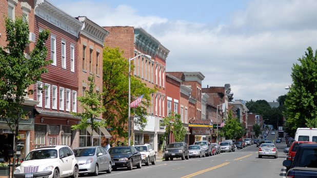 Discover 9 of New York State s Best Main Streets for Unforgettable Shopping