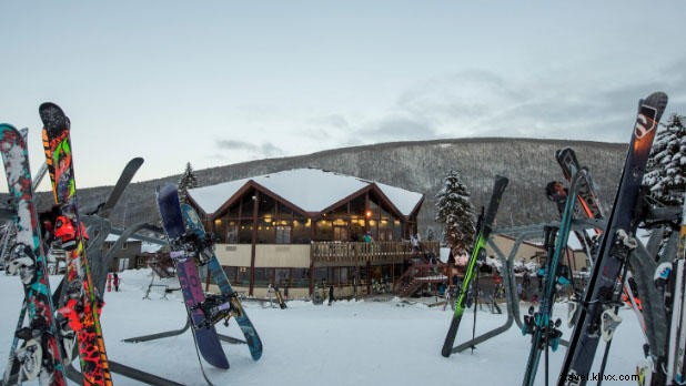 Ultimate New York State Winter Bucket List: Skiing, Ziplining & Holiday Magic