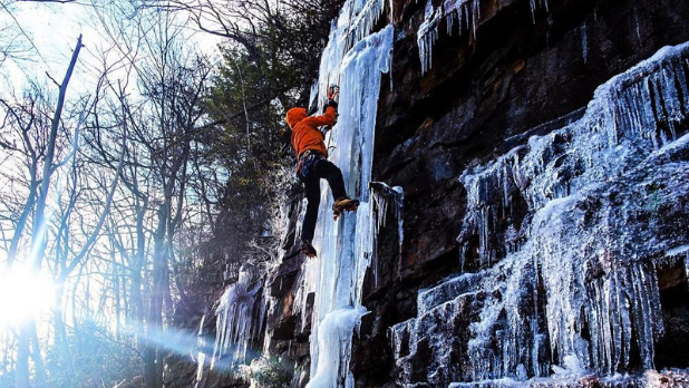 Ultimate New York State Winter Bucket List: Skiing, Ziplining & Holiday Magic