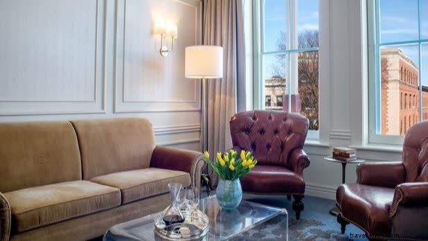 Cozy Fall Getaways: Discover New York State s Ultimate Autumn Escapes