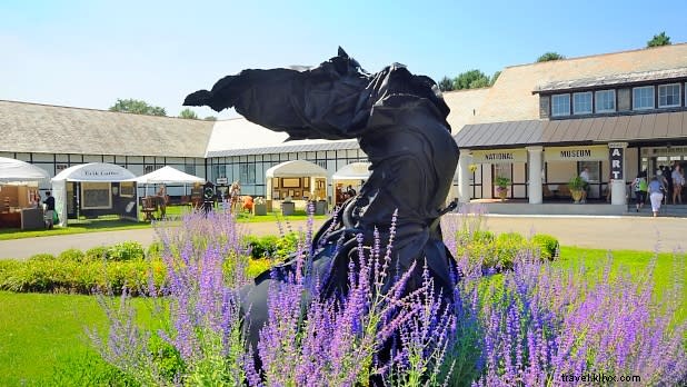 11 Best Weekend Getaways in New York State for a Refreshing Summer Escape