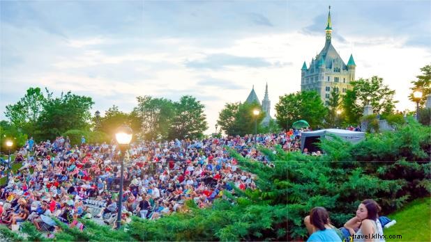 Discover the Best Things to Do in New York State This May