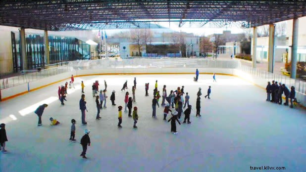 Ultimate Guide to the Best Ice Skating Rinks in New York State