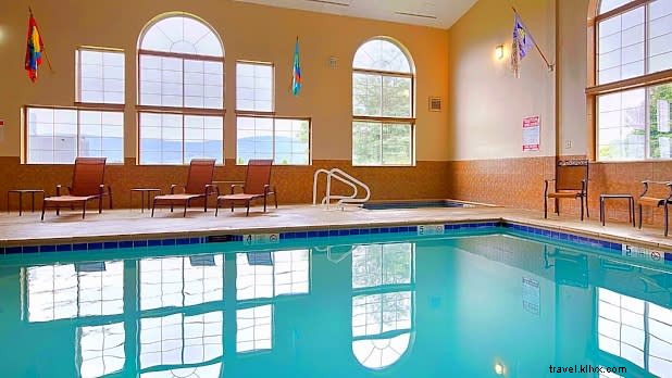 Beat the Winter Chill: Top Indoor Pools & Water Parks in New York