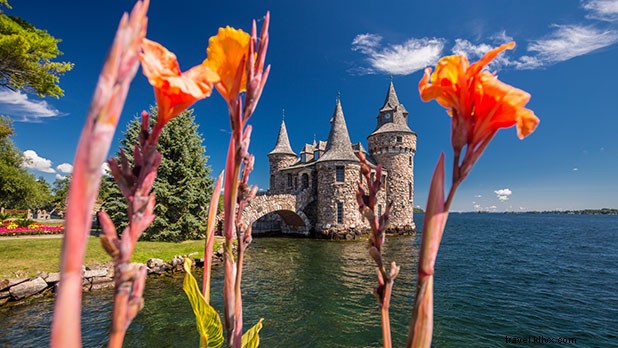 Budget Travel Guide: Explore New York on a Shoestring for Fall Fun