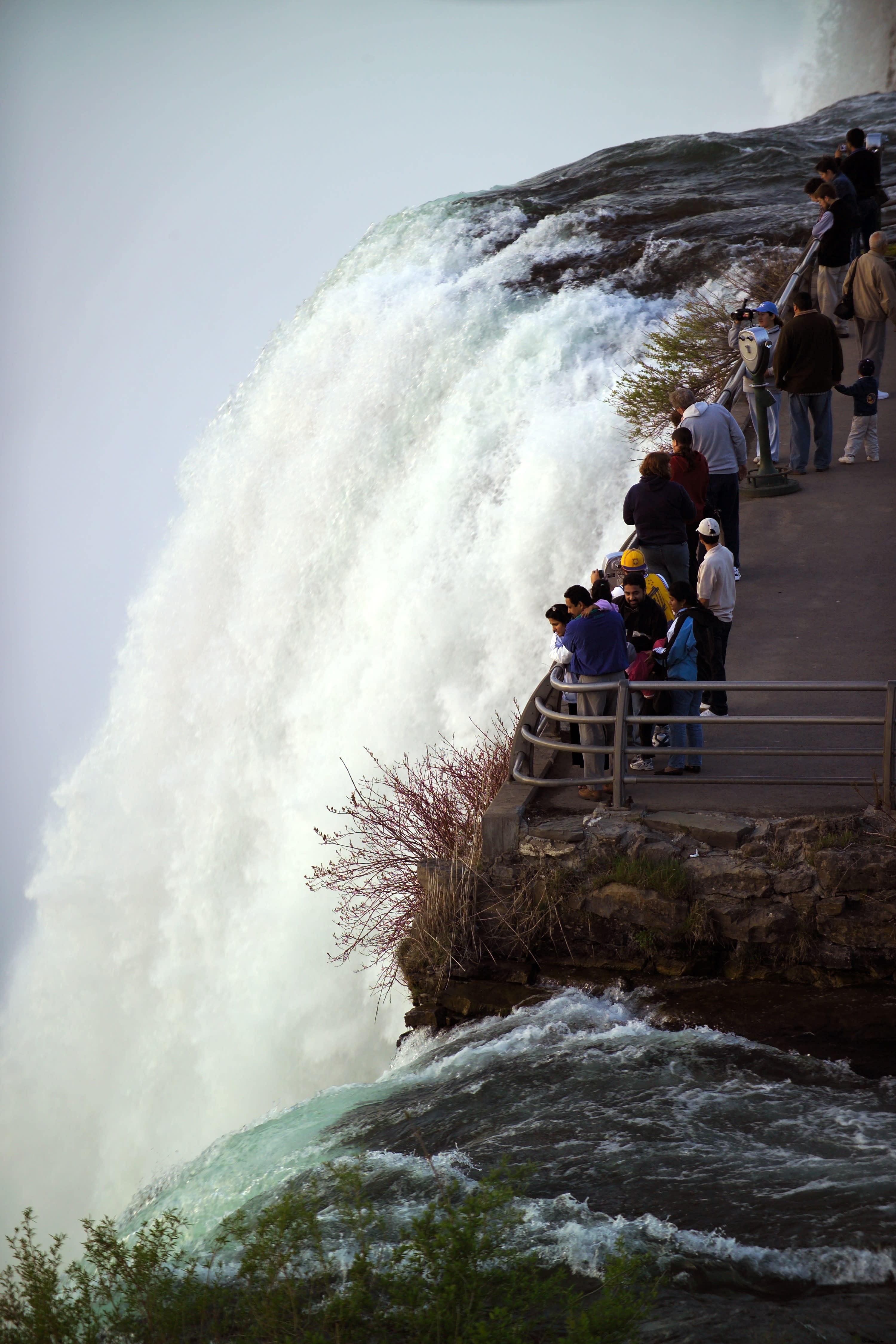 Discover New York s 2,625 Miles of Shoreline: Epic Water Adventures Await