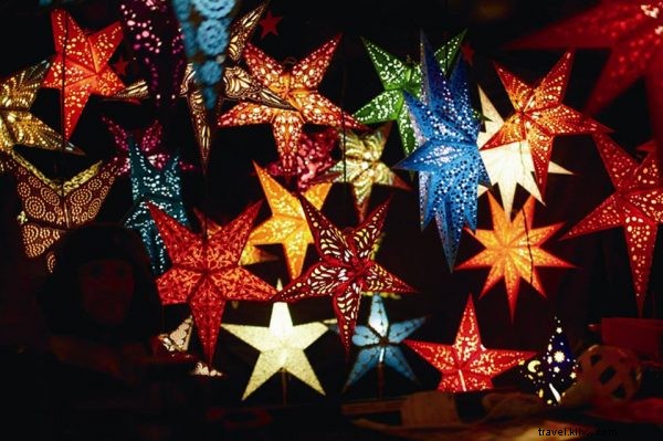 Discover Salem s Top Holiday Markets: Shop Local Handmade Treasures in Massachusetts