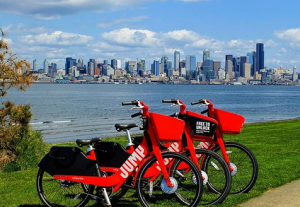 Explore Seattle Car-Free: Seamless Transit from SEA Airport