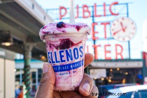Top Pike Place Market Favorites: Stay & Dine Near Seattle s Iconic Market