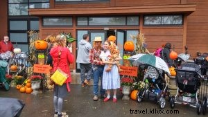 Halloween in Seattle: Top Trick-or-Treat Events & Spooky Fun