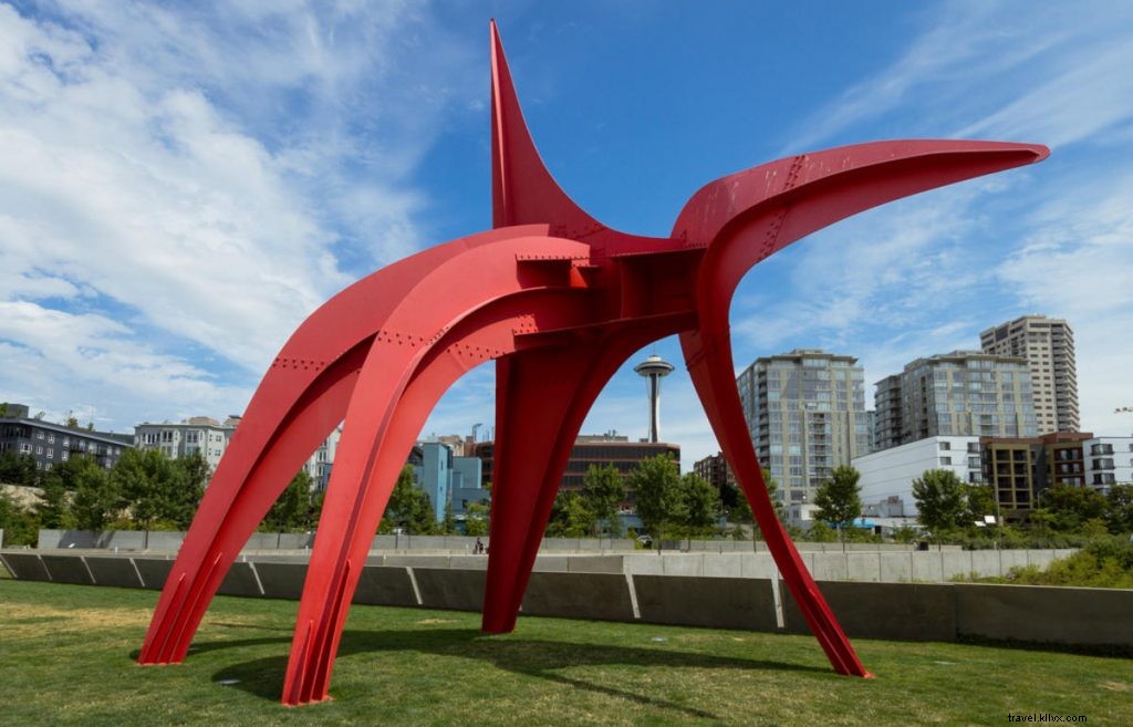 Discover Seattle s Top Outdoor Spots: Immerse in the Emerald City s Lush Green Spaces