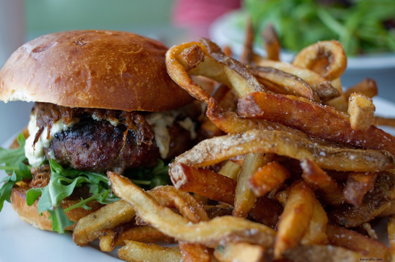 Experience Seattle Through All Your Senses: The Ultimate Sensory Guide to the Emerald City