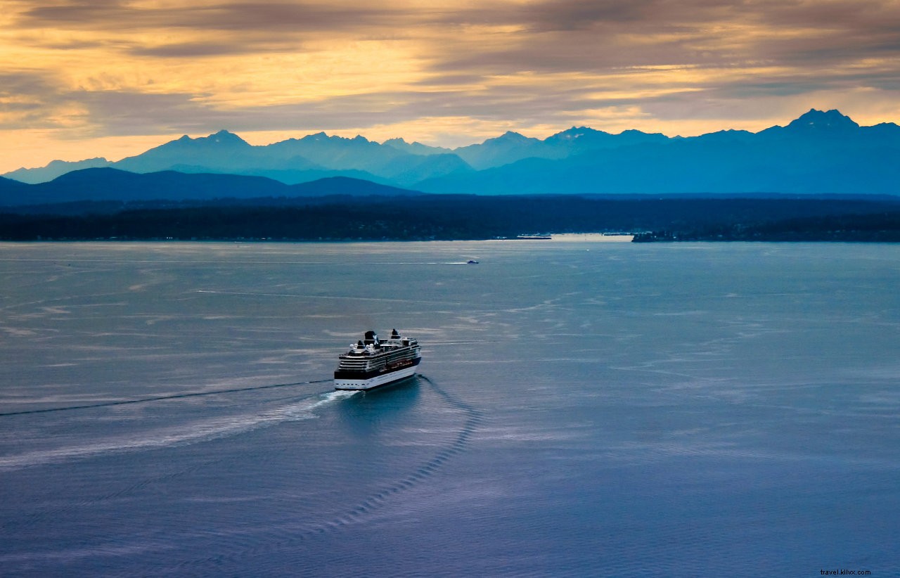 Experience Seattle Through All Your Senses: The Ultimate Sensory Guide to the Emerald City