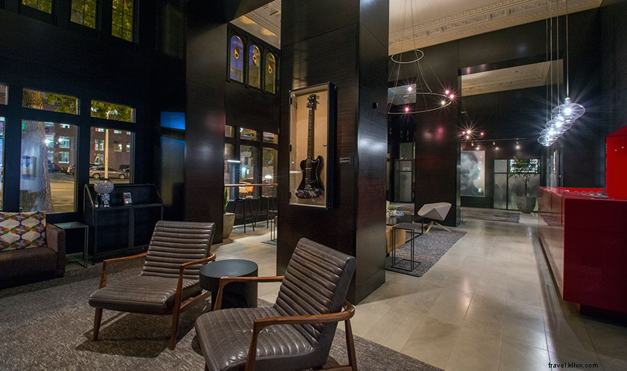 Discover Seattle with Your Best Friends: Ultimate Guide to Fun Group Adventures