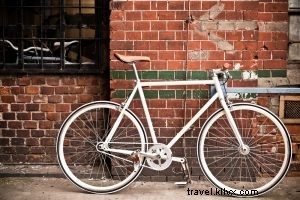 Discover 7 Compelling Reasons to Visit Seattle This Spring