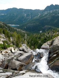 Hiking Heaven: Discover the Enchantment Lakes in Washington s Alpine Wilderness