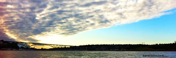 Ultimate Guide to Kayaking on Seattle s Lake Union: Rentals, Routes & Tips