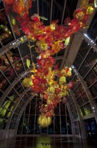 Discover Chihuly Garden and Glass: Seattle s Stunning Glass Art Masterpieces
