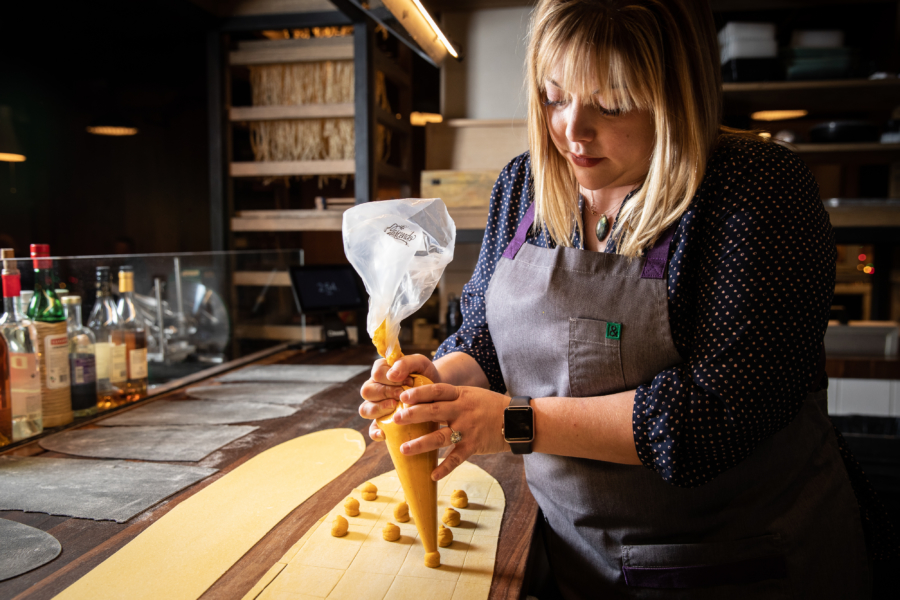 Chicago s Celebrity Chefs: Dine with the Stars at Top Restaurants