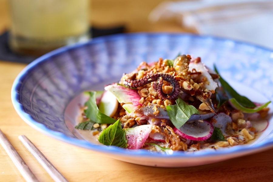 Discover Global Flavors: International Cuisine in Chicago s Vibrant Neighborhoods