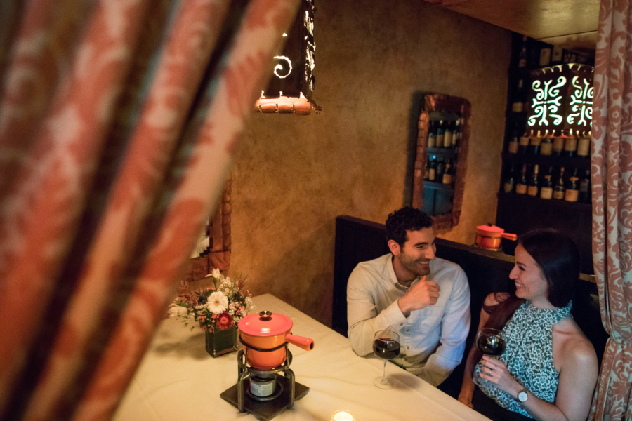 Chicago s Most Romantic Restaurants: Perfect for Dates & Anniversaries