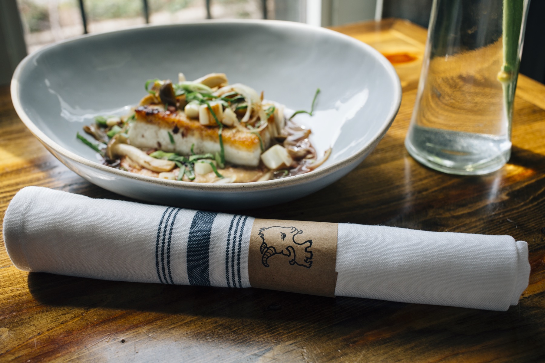 Top 5 Chicago Neighborhoods for Food Lovers: Ultimate Dining Guide