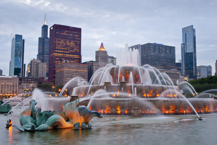 Discover Buckingham Fountain: Chicago s Majestic Grant Park Icon