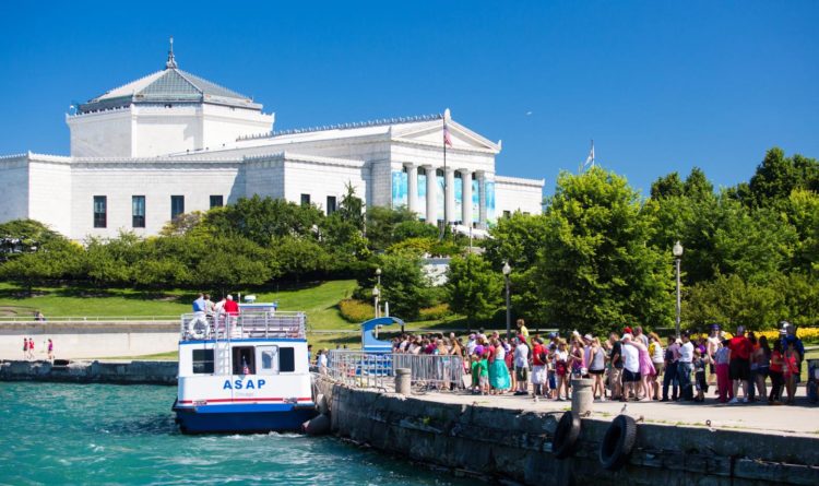 Discover Chicago s Museum Campus: Field Museum, Shedd Aquarium & Adler Planetarium