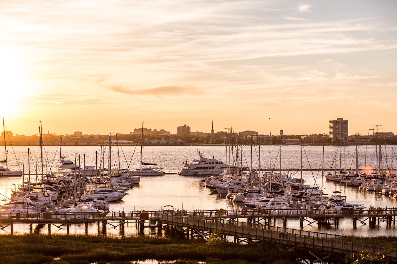 17 Best Charleston Hotels for Breathtaking Sunrise & Sunset Views