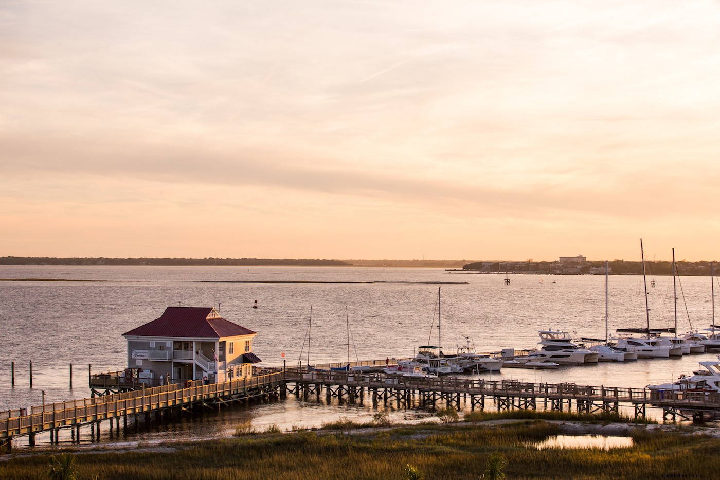 17 Best Charleston Hotels for Breathtaking Sunrise & Sunset Views