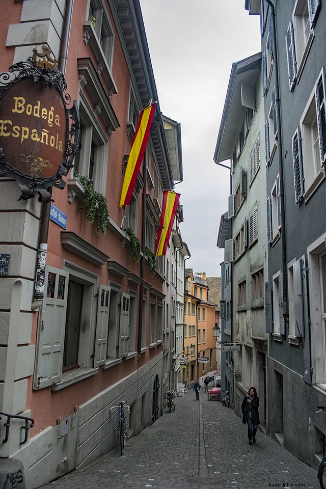 Ultimate 4-Day Zurich Itinerary: City Exploration, Alps & Basel Day Trips