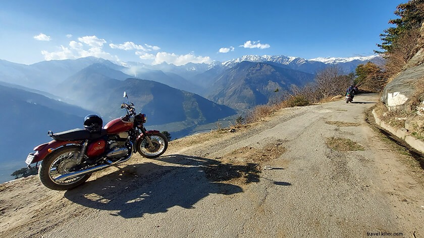 Jana Waterfall Travel Guide: Winter Day Trip from Manali & Naggar