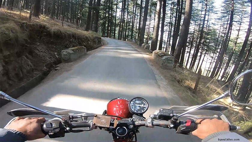 Jana Waterfall Travel Guide: Winter Day Trip from Manali & Naggar