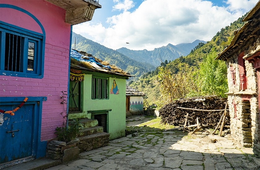 Discover Khati Village: Uttarakhand s Himalayan Gem of Nature, Graffiti Art & Adventure