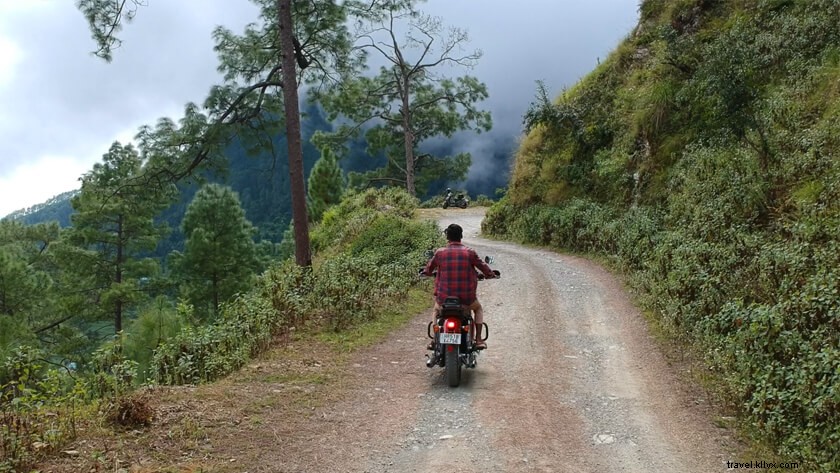 Discover Jangalia Gaon: Serene Offbeat Haven Near Bhimtal