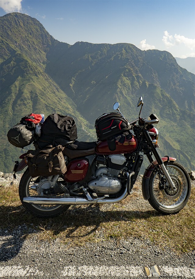 Discover Jangalia Gaon: Serene Offbeat Haven Near Bhimtal