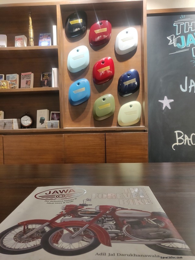 Jawa Perak Bobber Review: Owner s In-Depth Guide to Mileage, Performance, Comfort & More